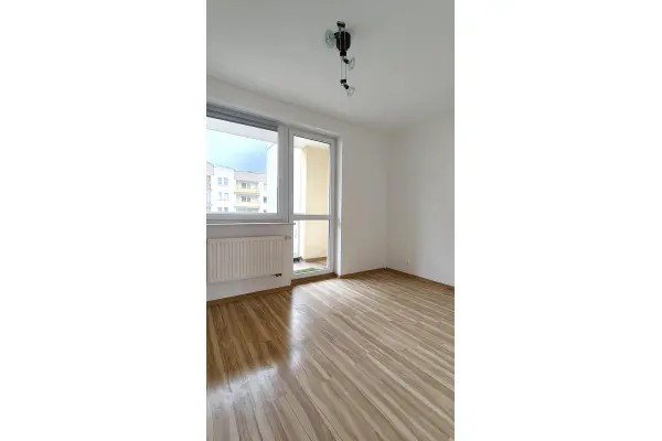 Poznań, Poznań-Stare Miasto, Piątkowo, Królewska, Poznań, ul. Królewska – przestronne 2 pokoje z osobną kuchnią i dwoma balkonami