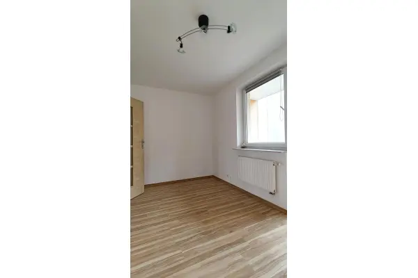 Poznań, Poznań-Stare Miasto, Piątkowo, Królewska, Poznań, ul. Królewska – przestronne 2 pokoje z osobną kuchnią i dwoma balkonami