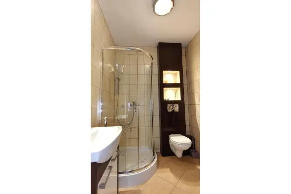 Poznań, Poznań-Stare Miasto, Piątkowo, Królewska, Poznań, ul. Królewska – przestronne 2 pokoje z osobną kuchnią i dwoma balkonami