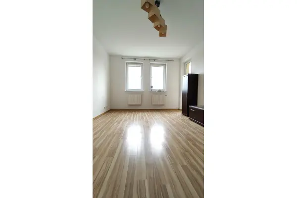 Poznań, Poznań-Stare Miasto, Piątkowo, Królewska, Poznań, ul. Królewska – przestronne 2 pokoje z osobną kuchnią i dwoma balkonami