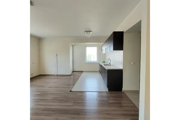 Poznań, Poznań-Grunwald, Górczyn, Kazimierza Jarochowskiego, 3 pokoje w nowszym bloku z windą i miejscem postojowym