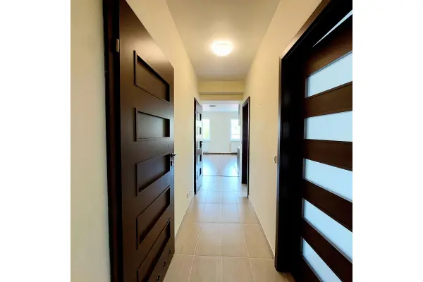 Poznań, Poznań-Grunwald, Górczyn, Kazimierza Jarochowskiego, 3 pokoje w nowszym bloku z windą i miejscem postojowym