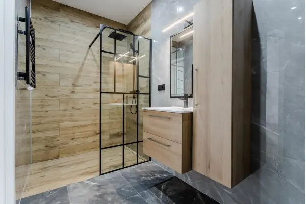 gnieźnieński, Gniezno, Elizy Orzeszkowej, Kawalerka z dużym balkonem gotowa do wprowadzenia i umeblowania