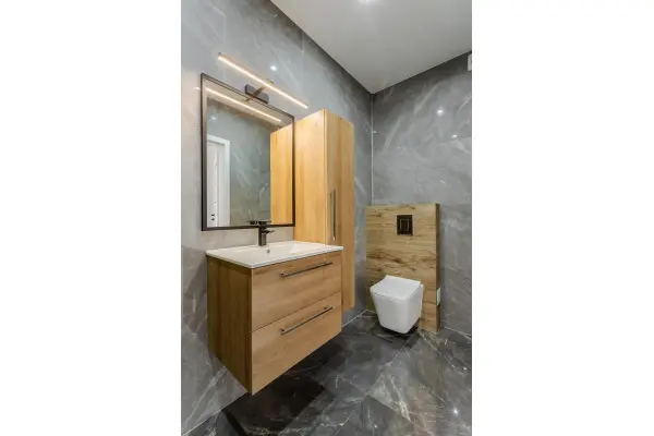 gnieźnieński, Gniezno, Elizy Orzeszkowej, Kawalerka z dużym balkonem gotowa do wprowadzenia i umeblowania