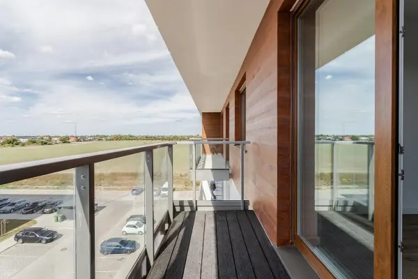 gnieźnieński, Gniezno, Elizy Orzeszkowej, Kawalerka z dużym balkonem gotowa do wprowadzenia i umeblowania