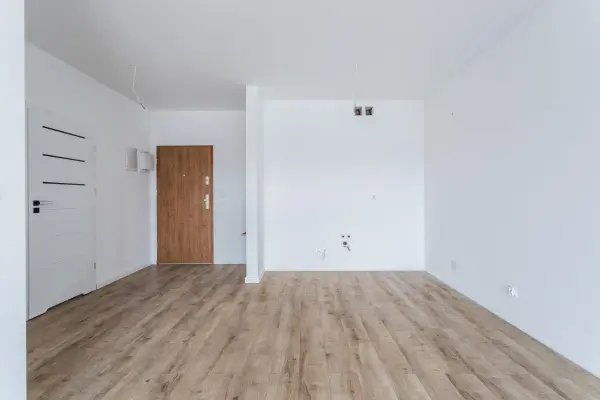 gnieźnieński, Gniezno, Elizy Orzeszkowej, Kawalerka z dużym balkonem gotowa do wprowadzenia i umeblowania