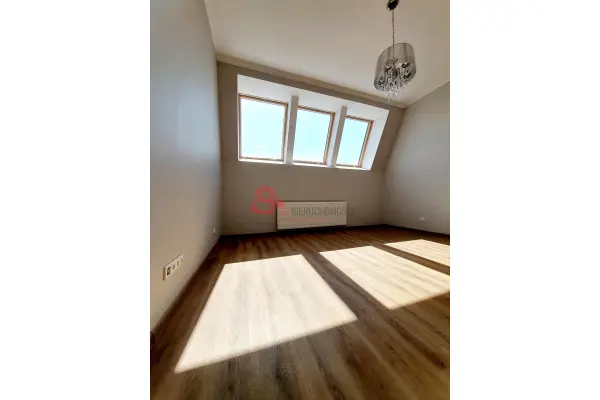 Poznań, Poznań-Grunwald, Łazarz, Głogowska, Stylowo wykończony lokal na Łazarzu w odrestaurowanej kamienicy