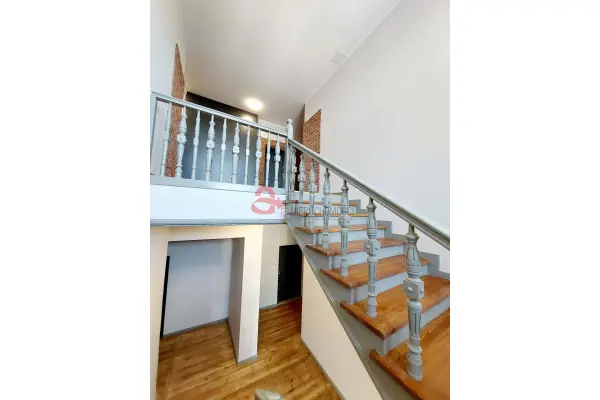 Poznań, Poznań-Grunwald, Łazarz, Głogowska, Stylowo wykończony lokal na Łazarzu w odrestaurowanej kamienicy