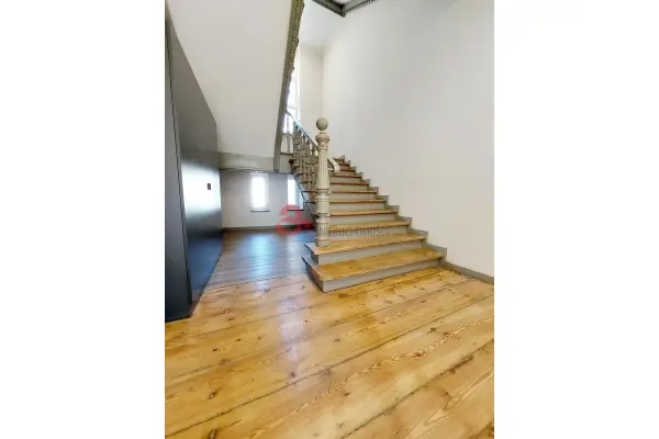 Poznań, Poznań-Grunwald, Łazarz, Głogowska, Stylowo wykończony lokal na Łazarzu w odrestaurowanej kamienicy