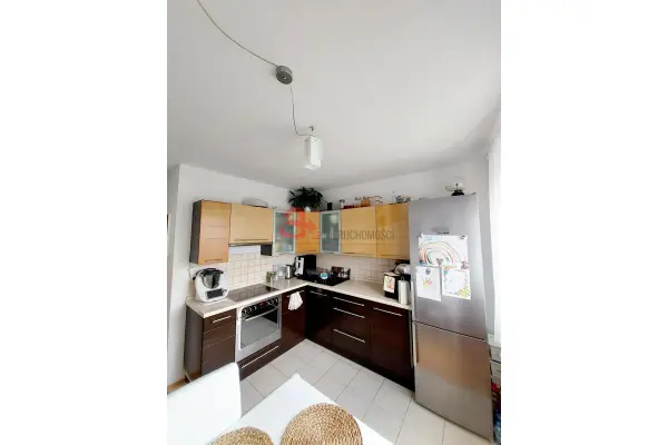 Poznań, Poznań-Stare Miasto, Piątkowo, os. Stefana Batorego, Tuż przy pętli tramwajowej na Piątkowie