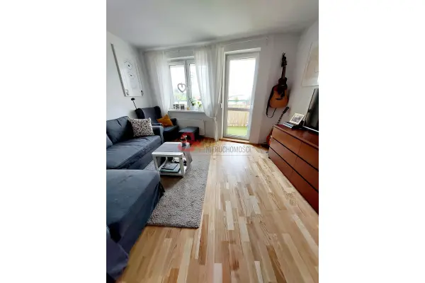 Poznań, Poznań-Stare Miasto, Piątkowo, os. Stefana Batorego, Tuż przy pętli tramwajowej na Piątkowie