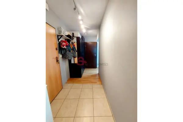 Poznań, Poznań-Stare Miasto, Piątkowo, os. Stefana Batorego, Tuż przy pętli tramwajowej na Piątkowie